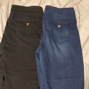 2 pairs guess skinny jeans